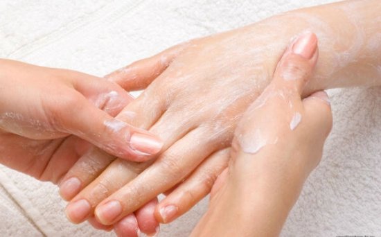 The dangers of an improper manicure – what no one talks about…