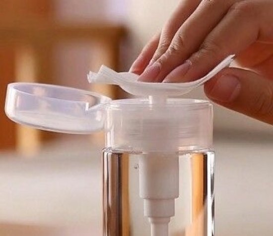 Acrylgél és aceton: anyagismeret és költséghatékonyság a körömépítésben